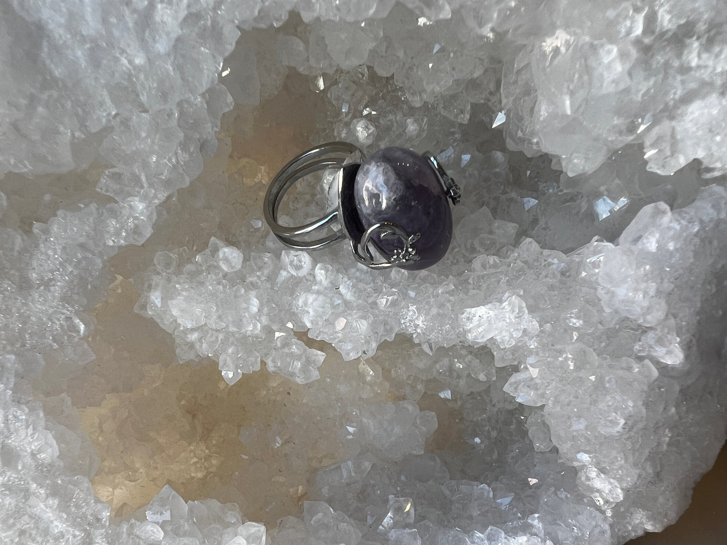Amethyst (Tumbled) Tear-Drop Flower Sterling Silver Ring
